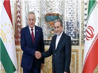 دیدار وزیر خارجه تاجیکستان و دبیر شورای عالی امنیت ملی ارمنستان با عراقچی