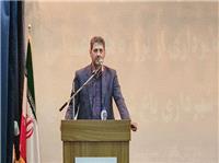 تأکيد معاون هماهنگي امور عمراني استاندار اصفهان بر توسعه زيرساخت‌هاي عمراني