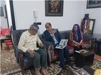 عيادت استاندار از شاعر و نويسنده برجسته گيلاني