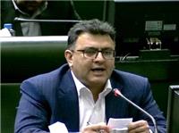 باشگاه فوتبال آلومینیوم، حداقل مسئولیت اجتماعی این صنعت بزرگ است/ واگذاری آن به هیچ عنوان قابل پذیرش نیست
