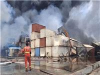 دبلوماسيون اجانب يقدمون تعازيهم لضحايا حادث بندر عباس