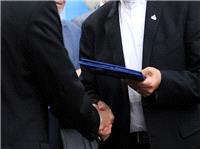 شرکت ملي نفت ايران 5 قرارداد و تفاهم‌نامه توليد بار اول امضا کرد