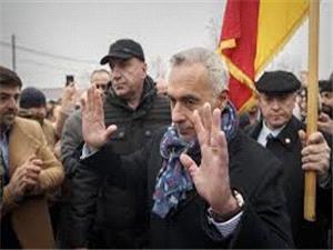 Romania`s far-right presidential candidate denounces canceled vote at closed polling station