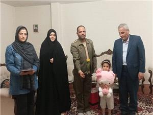 تکريم دختران شهدا توسط مديرکل بنياد شهيد آذربايجان شرقي به مناسبت روز دختر