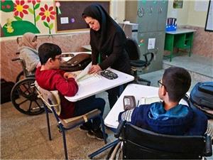 ايلام نيازمند مدرسه ويژه اوتيسم است