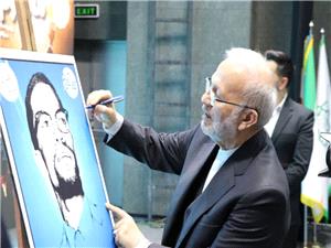 در انتقال مفاهیم انقلاب، نیازمند حوزه هنر هستیم