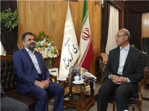 استاندار کرمانشاه: آماده همکاري با بنياد کرامت رضوي براي اجراي طرح هاي اشتغالزايي در استان هستيم