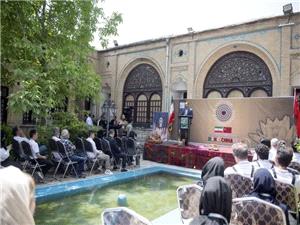 مدير کل ميراث فرهنگي، گردشگري وصنايع دستي استان کرمانشاه گفت : ايران هميشه کشوري صلح طلب بوده است .
