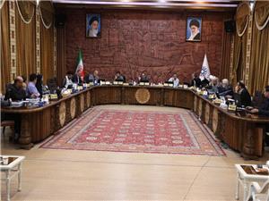 آغاز عمليات آماده‌سازي اراضي فاز 2 خاوران/ آغاز فعاليت آزمايشي اتوبوس برقي در تبريز