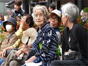 Career changes becoming more common among middle-aged, elderly people in Japan