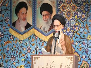 امام جمعه همدان: ضرورت برخورد قاطع با مسببان حادثه بندر رجایی