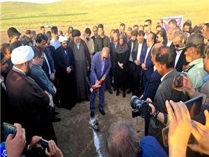 کلنگ کارخانه خودروهاي هيبريدي در مارگون به زمين زده شد