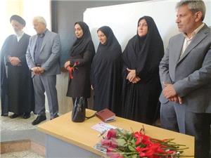 پيشرفت کشور و جامعه، در گرو بهبود شرايط آموزشي است