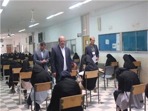 بازديد فرمانداربوانات از محل برگزاري کنکور سراسري در شهرستان بوانات