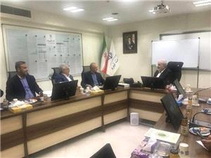تأکيد بر تسريع در انعقاد قراردادهاي نيروگاه‌هاي خورشيدي در آذربايجان شرقي