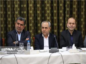 برگزاري نشست هم‌انديشي اعضاي کميسيون اجتماعي مجلس با روساي تشکل‌هاي کارگري