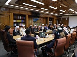 ديدار جمعي از علماي اهل سنت کردستان با استاندار