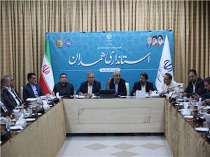 چالش‌ها و راهکارهاي بهبود شرايط کارگران در همدان با حضور وزير کار بررسي شد