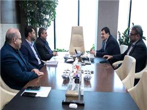 آمادگي بانک ملت براي حمايت مالي ازاحداث نيروگاه‌هاي خورشيدي در استان سمنان
