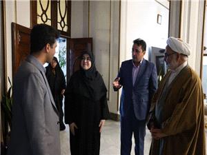سخنگوي دولت وارد فرودگاه مشهد شد