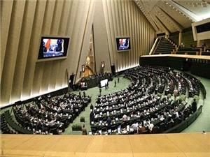 سلیمی: هنگام سوال از وزیر، عدم حضور وزیر باعث تغییر دستور هفتگی مجلس نمی‌شود