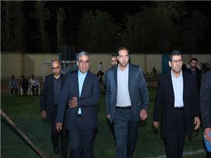 موفقيت و پيشرفت کشور با اتکا به مردم محقق مي شود