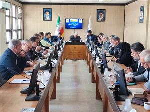 خدمت‌رساني به زائران اربعين با روحيه‌اي حسيني و عاشورايي انجام شود