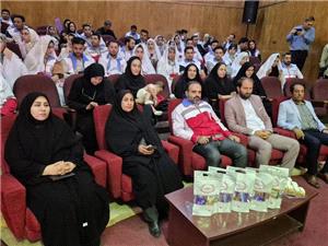 مديرکل امور زنان و خانواده استانداري بر ازدواج آسان و فرزندآوري تأکيد کرد