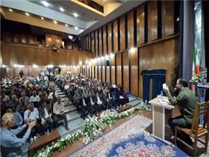 جلسه سخنگوی هیات رییسه مجلس با رانندگان حمل و نقل جاده‌ای در شهرستان بروجرد/ گودرزی: مشکلات موجود در این صنعت به‌طور ویژه پیگیری خواهد شد