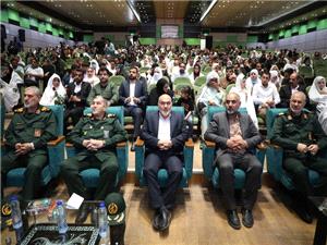 830 سري جهيزيه به زوج‌هاي جوان با حضور استاندار خوزستان اهدا شد