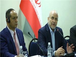 همه باید برای تسهیل تجارت بخش های خصوصی ایران و ونزوئلا کمک کنیم