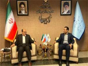 ديدار رئيس فدراسيون بدمينتون با مديرکل ورزش و جوانان آذربايجان غربي