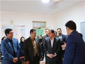 استاندار ايلام از مرکز ارتباطات مردمي سفر رياست‌جمهوري