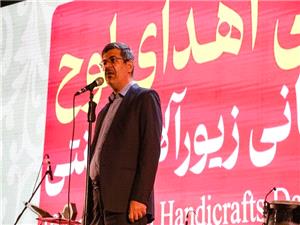 طنين آوازه «نام نيک يزد» در جهان به واسطه تلاش هنرمندان زيورآلات سنتي