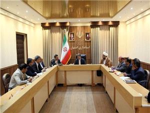 لزوم حمايت از کشاورزان خرده‌پا با تسهيل دسترسي به اعتبارات کم‌بهره و بيمه
