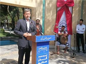 بسياري از گردشگران با تنوع و کيفيت صنايع دستي ايران آشنا نيستند