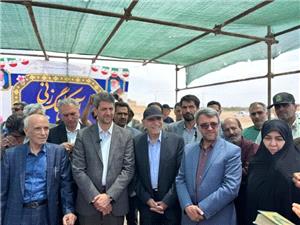 آيين کلنگ‌زني سومين مدرسه خيرساز عبايي در کوهپايه