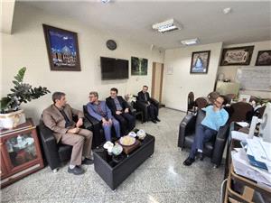 نشست مسئولان استانداري اصفهان با مديرکل برنامه و بودجه شهرداري‌هاي کشور
