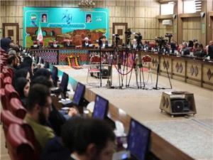 کشور را با همدلي، علم و عزم راسخ خواهيم ساخت