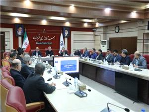 کارمندان با ارائه خدمات رسانی هرچه بهتر به افراد جامعه دشمن را مایوس کنند