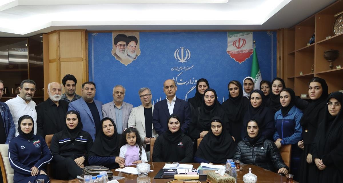 خبرگزاری آریا